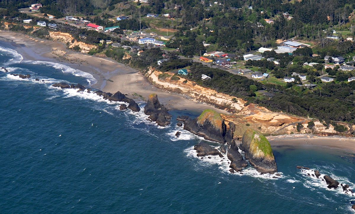 Seal Rock - from the Flying to Florence May 2012 photo gallery.